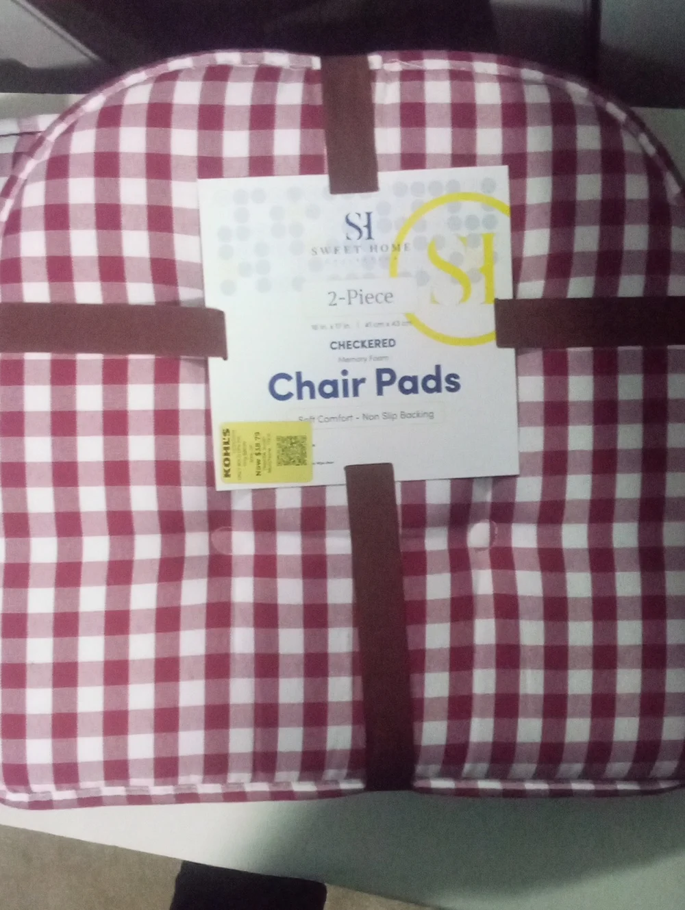 2 Packages Checkered Chair Pads NWT $193.98 Red and White (2-Pack)